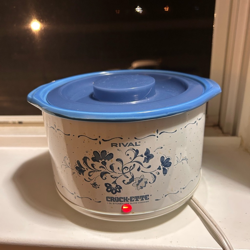 RIVAL Crock Ette 1 Quart Stoneware Slow Cooker Crock Pot Model 3205 with Lid